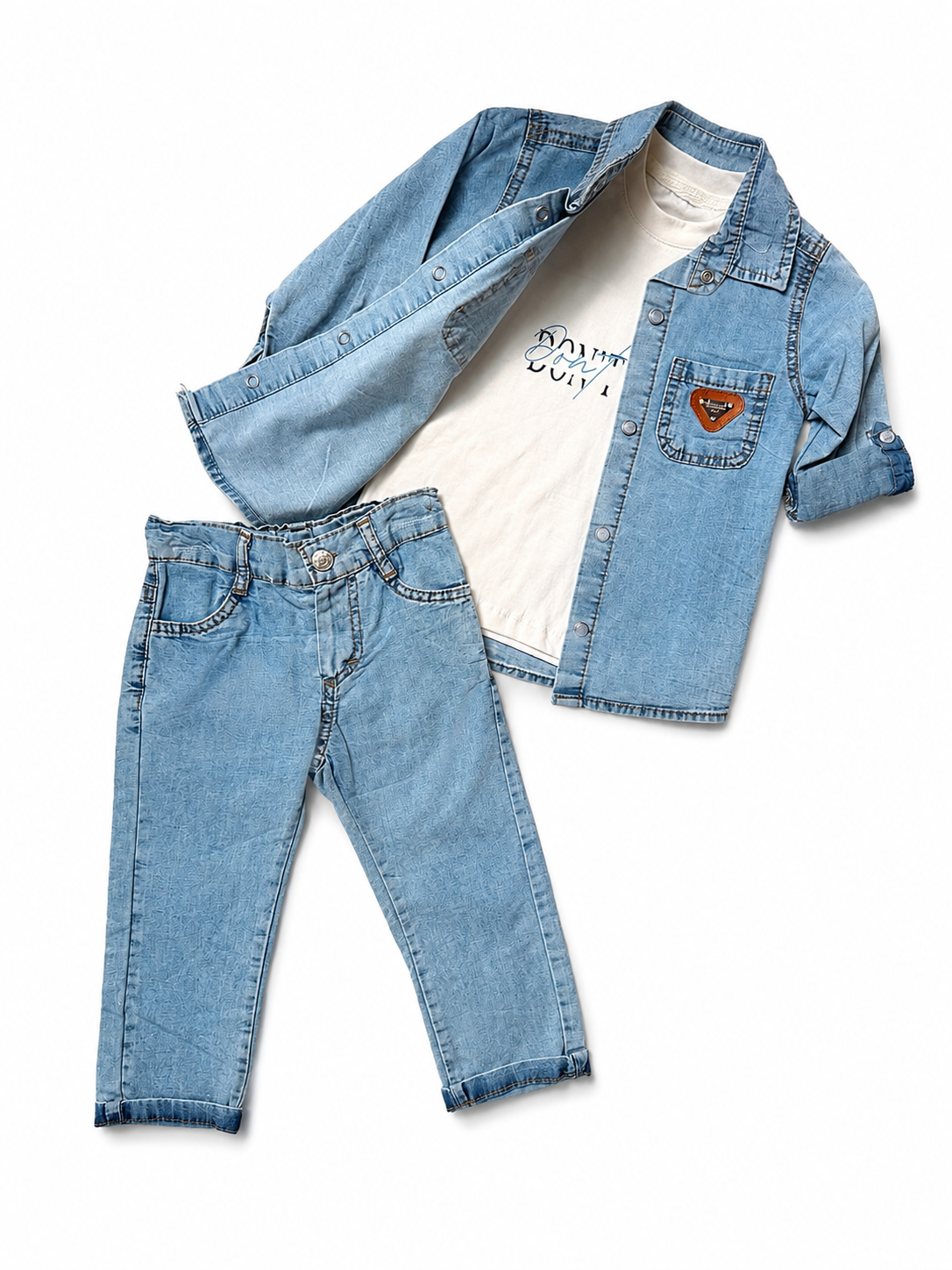 Compleu băieți 3 piese – Cămașă Denim, Tricou și Blugi