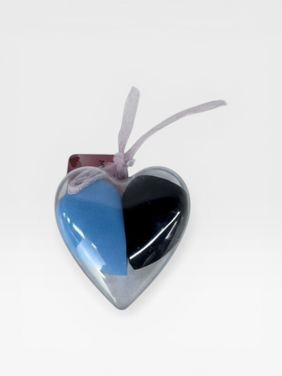 eRamis heart-shaped makeup sponge set with blue and black sponges inside a clear plastic heart case.