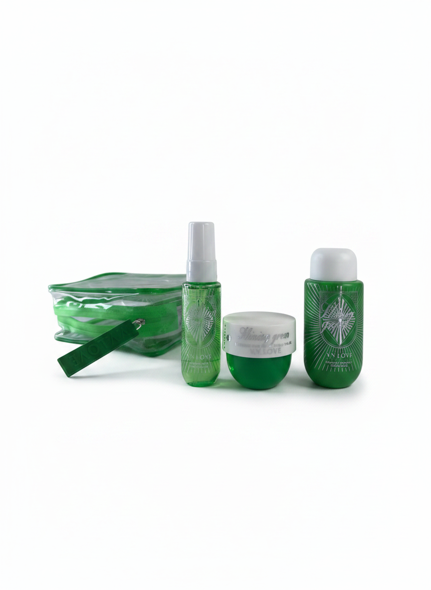 Travel Kit shining green , set cadou corp – body mist 40 ml, gel de dus 90 ml, crema de corp 50 ml